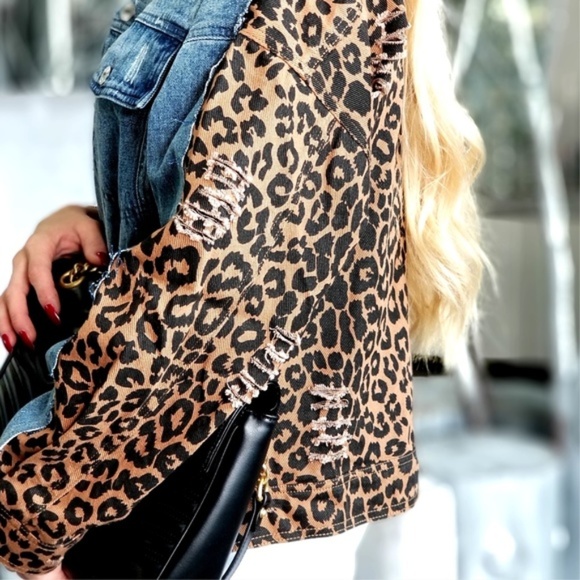 CASUAL DOLLZ Leopard Print Jean Jacket - Picture 3 of 3